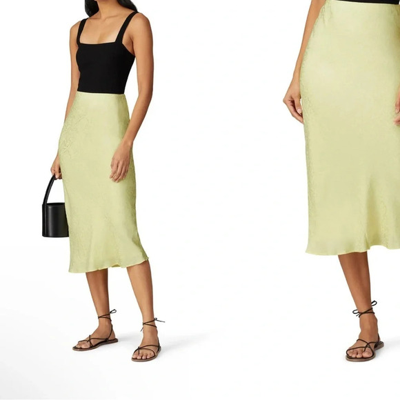 krisa Dresses & Skirts - KRISA
Boa Midi Skirt In Green XS NWT